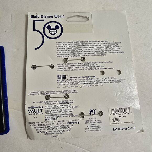 Disneyland Resort Goofy Pluto Travel Luggage Bag Tag and Disney World Pins - Picture 3 of 6